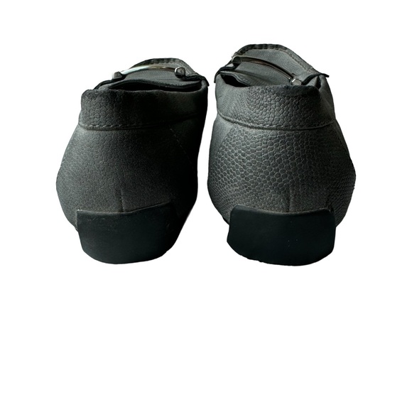 Chaps ‘Connie’ Driver Gray Flats Silver Buckle Size 10 - Picture 5 of 11